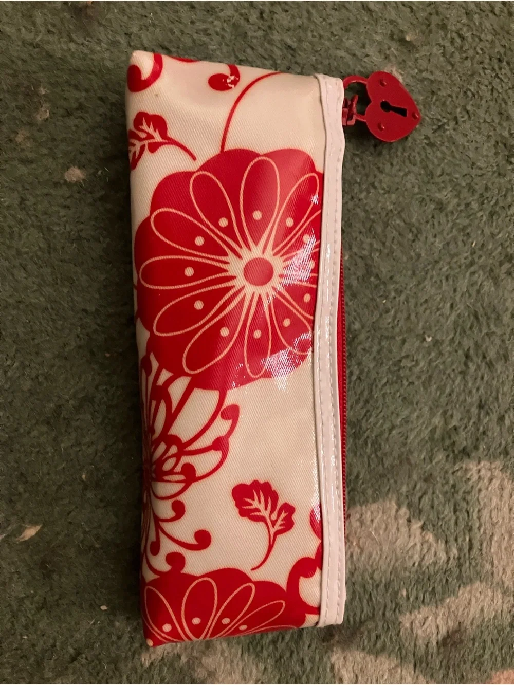 Hair Straightener with Storage Clutch